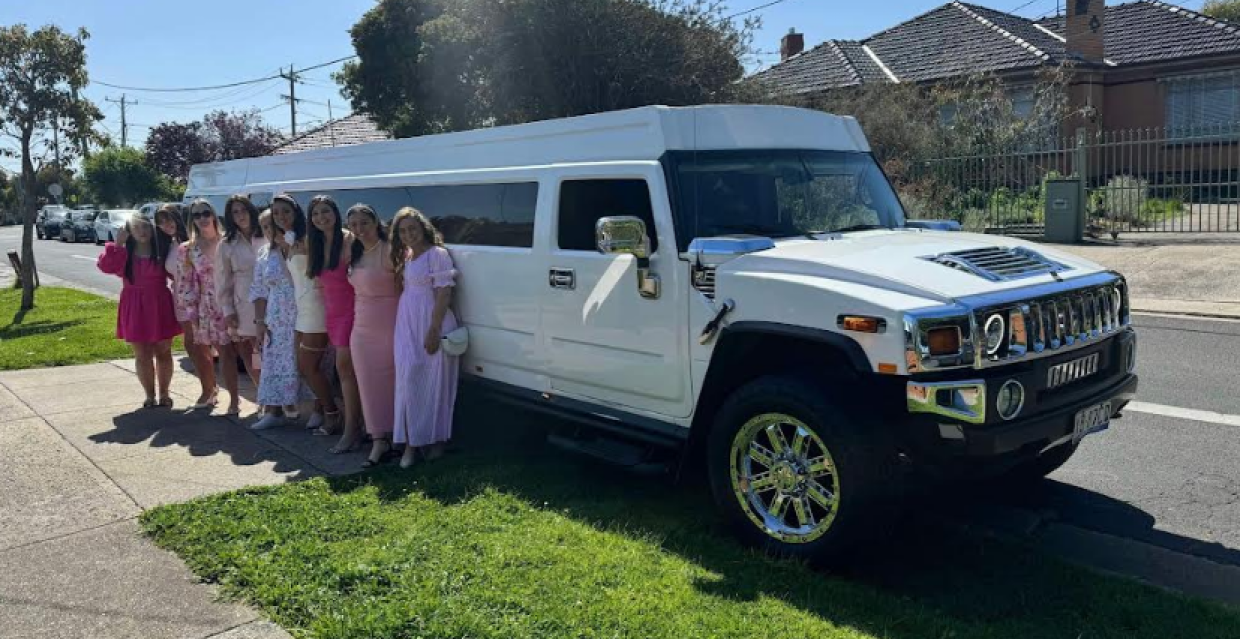 hens night limo hire melbourne